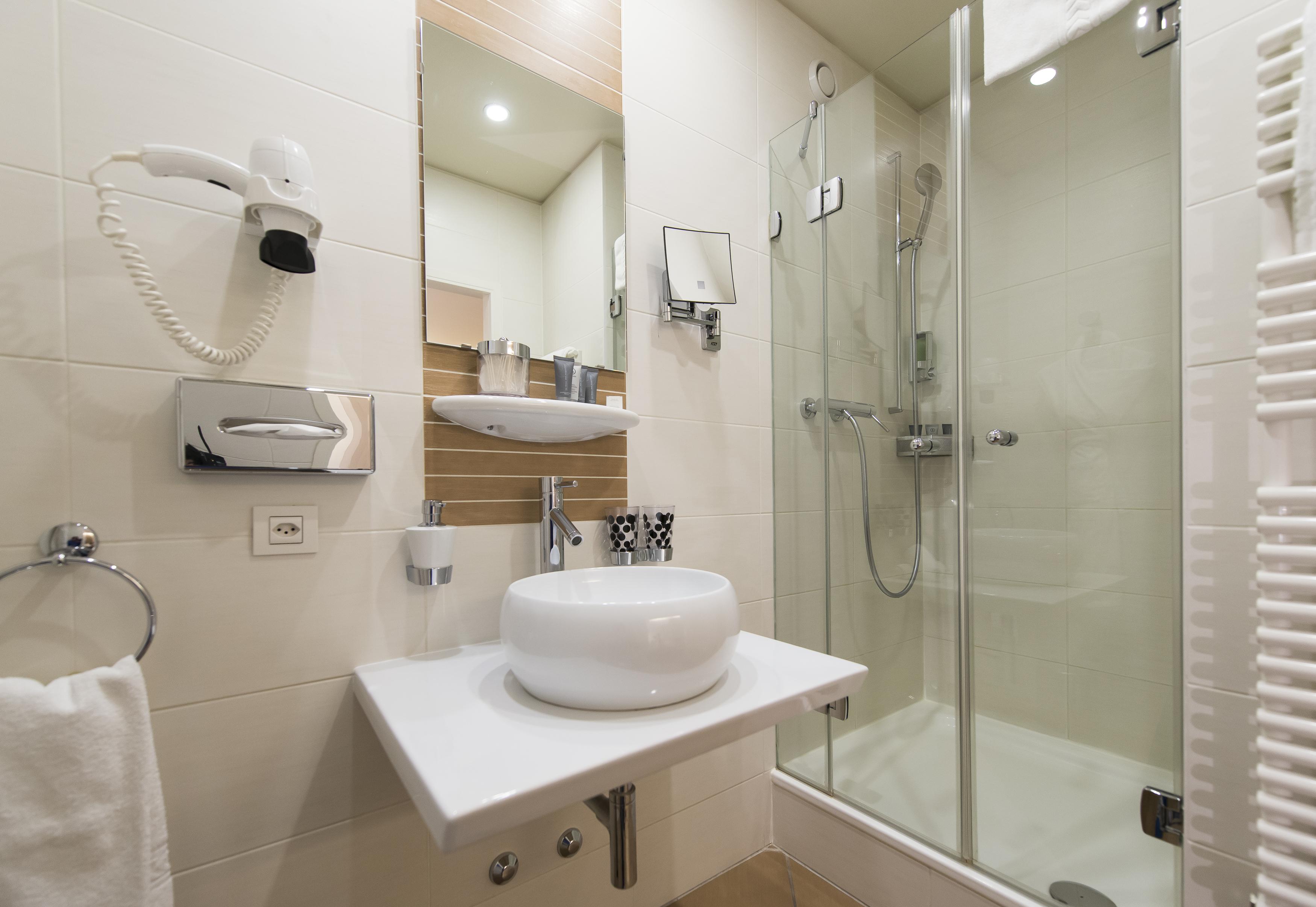 La Cour Des Augustins Boutique Gallery Design Hotel Genewa Zewnętrze zdjęcie