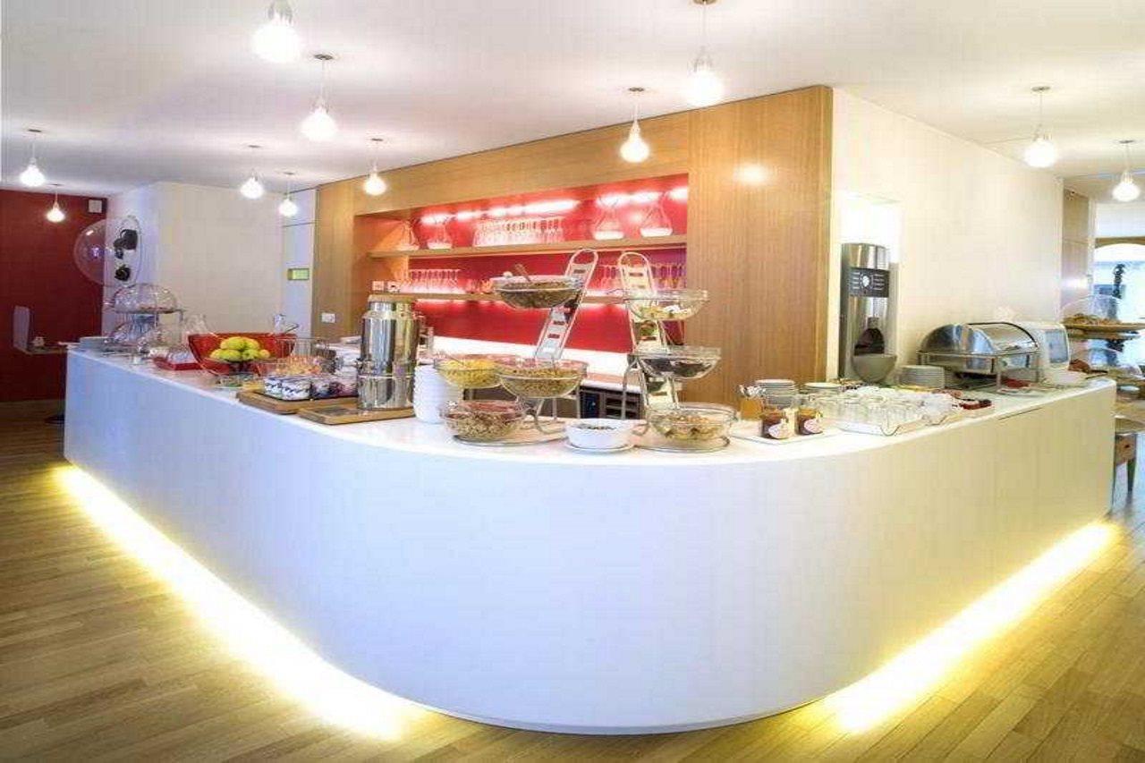 La Cour Des Augustins Boutique Gallery Design Hotel Genewa Restauracja zdjęcie