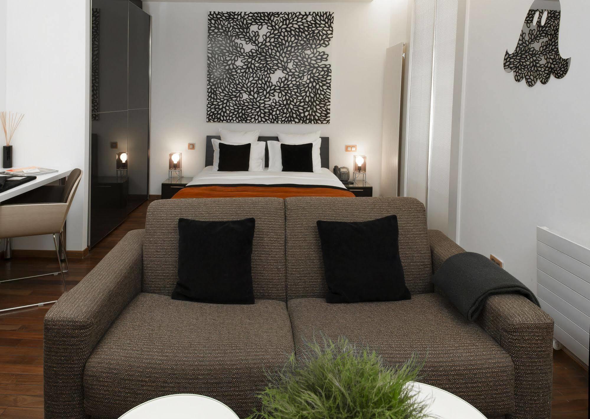 La Cour Des Augustins Boutique Gallery Design Hotel Genewa Zewnętrze zdjęcie