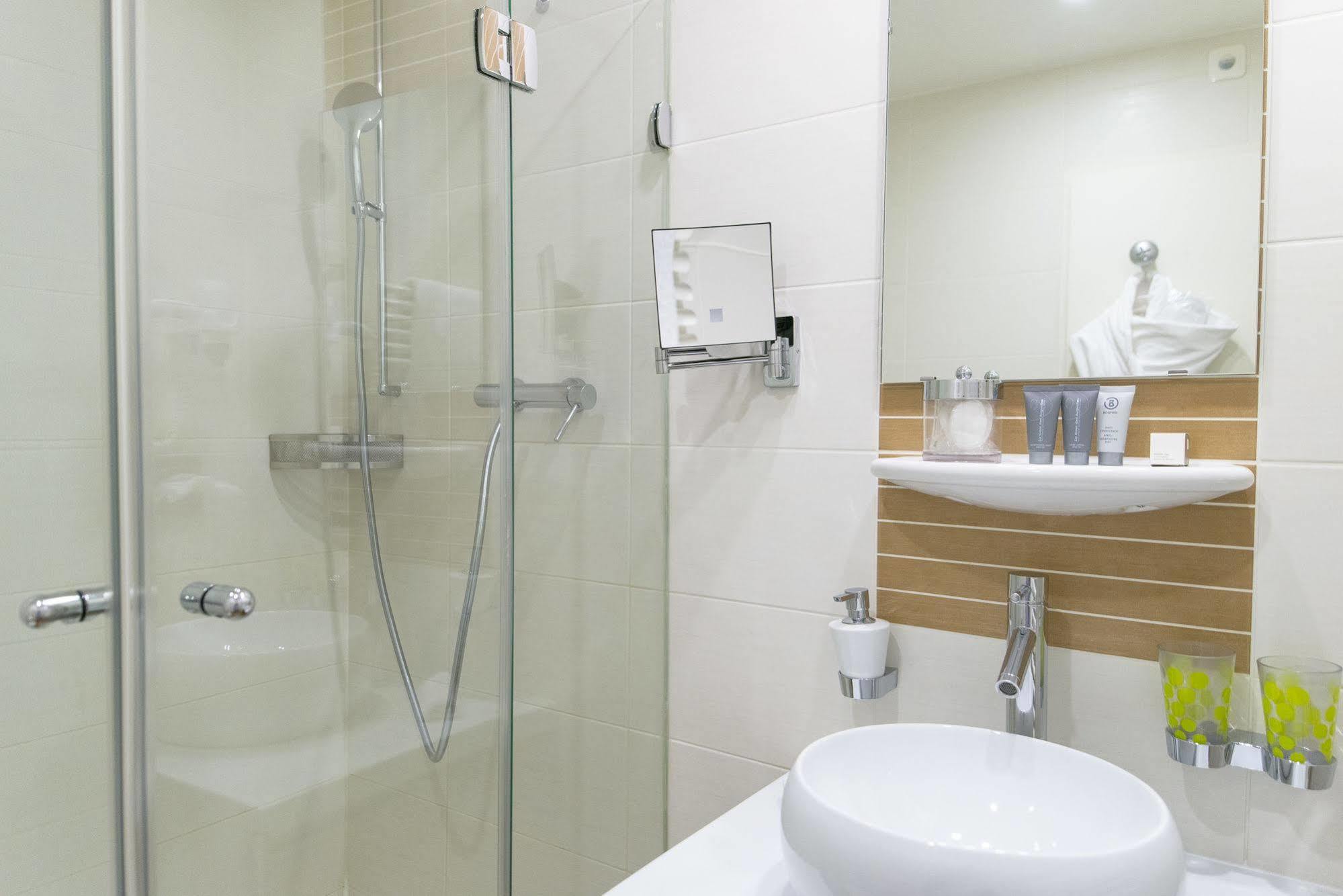 La Cour Des Augustins Boutique Gallery Design Hotel Genewa Zewnętrze zdjęcie